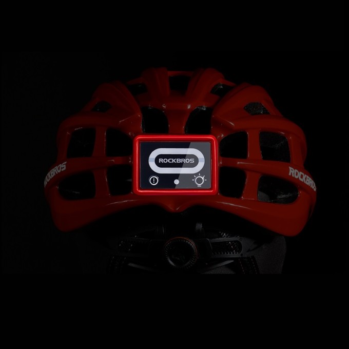 Helma AERIUM ROCKBROS Ultralight s LED svítilnou černá